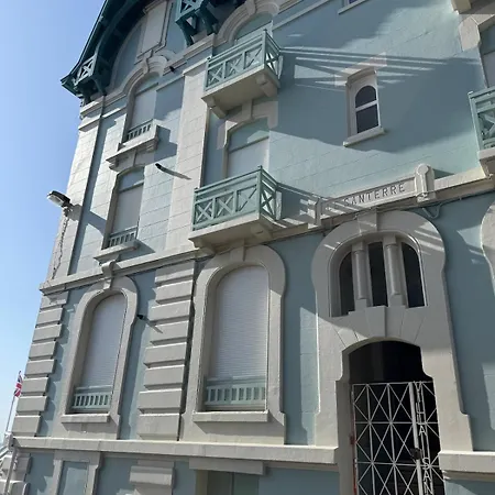 La Digue, Face Mer, Accès Direct à La Digue Appartement